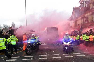 British Police to Probe Attack on Manchester City Bus in Liverpool