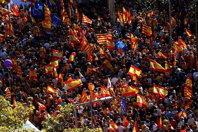 Spain's Control Over Catalonia to be Tested on Monday as Work Resumes