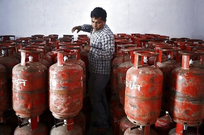 Problem of Non-Credit of LPG Subsidy Traced To Airtel Payments Bank Accounts: Petroleum Ministry