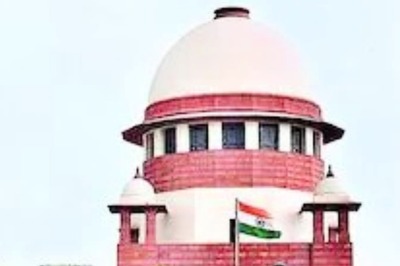 SC to Hear Petitions Challenging Karnataka HC Order Upholding Hijab Ban Next Monday