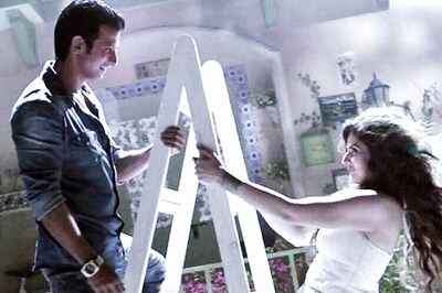 I was extremely comfortable: Sharman Joshi on intimate scenes with Zarine Jhan in 'Hate Story 3'