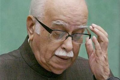 Advani to quit as Leader, Rajnath as BJP chief