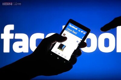 Facebook upgrades mobile search to let users look for friends' old posts