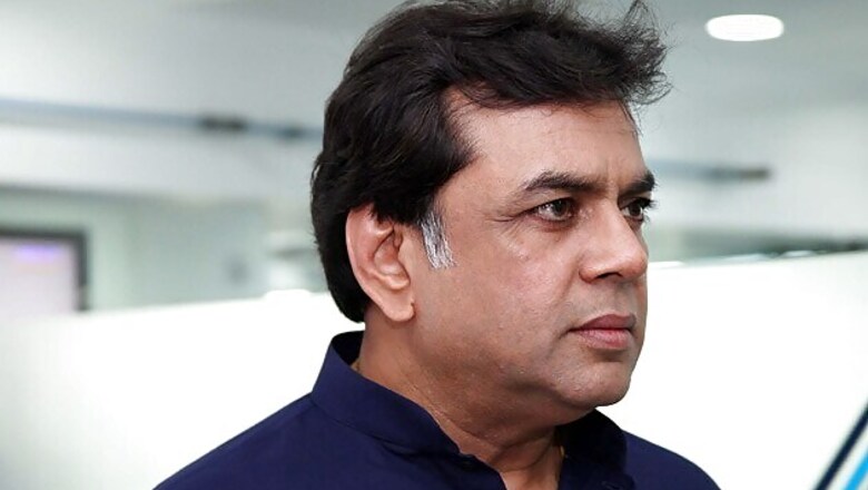Paresh Rawal set to play Narendra Modi in a biopic