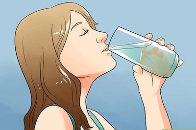 How to Take a Detox Bath