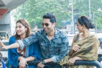 Adivi Sesh Visits Vizag Ahead of 'Major' Release, Gets Grand Welcome By Fans | Pictures