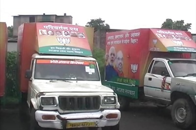 BJP's hi-tech chariots and JDU's Jan Bhagidari Rath setting mood for a high-voltage battle in Bihar
