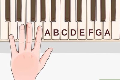 How to Learn Piano Songs by Ear