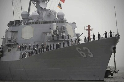 US Warship in Operation Near Disputed Island in South China Sea