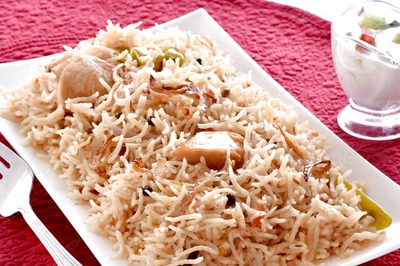 Immerse Yourself In A Plate Of Chicken Yakhni Pulao This Summer, Recipe Inside