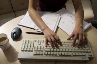 Jobless Americans readily work for free