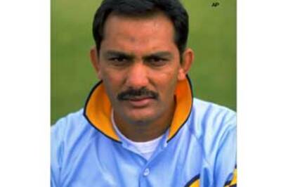 Ex-skipper Azhar to contest on Congress ticket