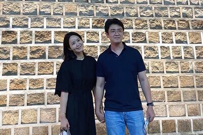 Broadcasters Park Ji-Yoon And Choi Dong-Seok To End Their 14-Year Marriage?