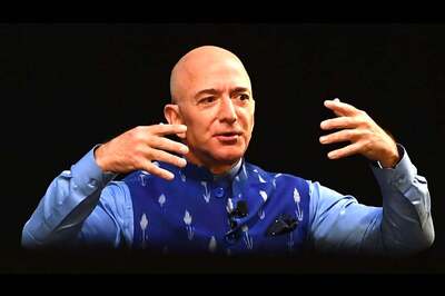 Jeff Bezos to Step Down as Amazon CEO, AWS Chief Andy Jassy to Succeed in Top Role