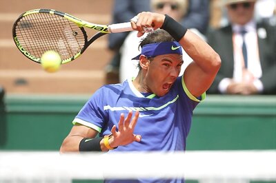 French Open: Nadal Romps into Quarters, Wozniacki Tops Ex-Champ