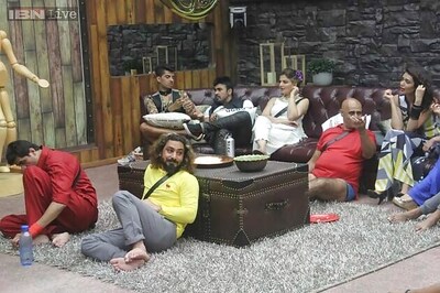 Bigg Boss 8, Day 11: What's brewing between Gautam Gulati and Sonali Raut?