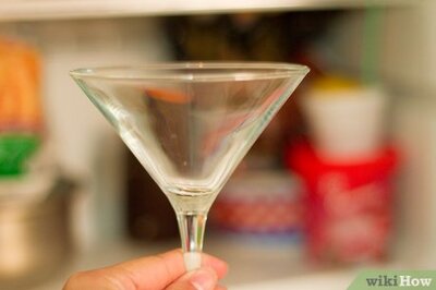 How to Make a Strawberry Martini