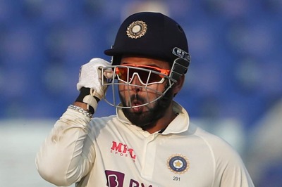 'MS Dhoni Would've Been Very Proud' - Dinesh Karthik Hails Rishabh Pant's Stumping to Dismiss Nurul Hasan