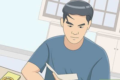 How to Check the Tire Pressure at a Gas Station