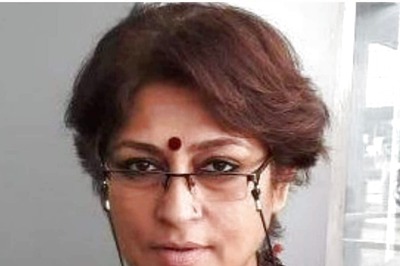 BJP's Roopa Ganguly Meets TMC Leader Kunal Ghosh, Fuels Speculation in Bengal Political Circles