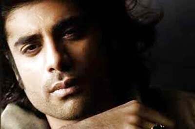 I've never had a hit film in my life, so I yearn for that: Sikander Kher