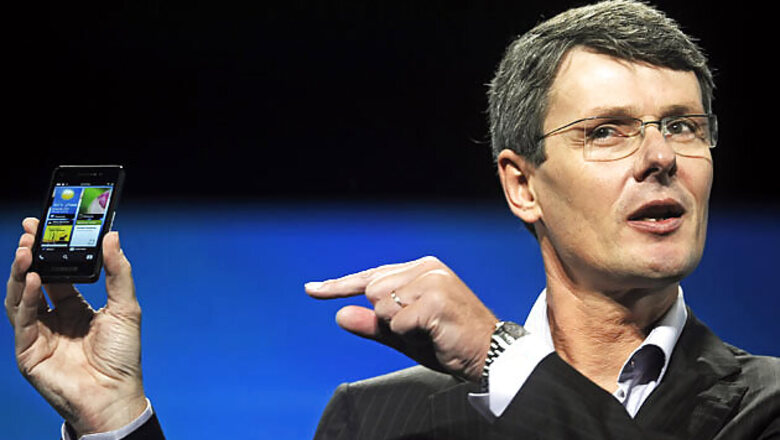 US agency gives RIM another shot, tests new BlackBerry