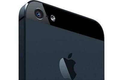 Now, an accessory to turn iPhone's 8 megapixel camera into a 14-megapixel shooter