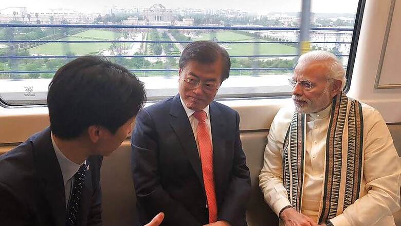 PM Modi Holds Talks with South Korean President Moon Jae-in