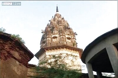 UP gold hunt: Government says working on evidence not on a dream