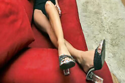 Agency advertises on prostitutes' legs
