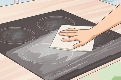 How to Clean a Burnt Ceramic Stove Top