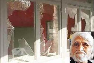 SC stays Husain's bailable warrant