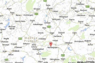 Fight elections from new constituencies, Aslam Sher Khan tells party leaders