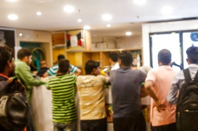 Amid Excise Policy Row, Panel Set Up by Ex-LG Baijal to File Report on Non-conforming Areas