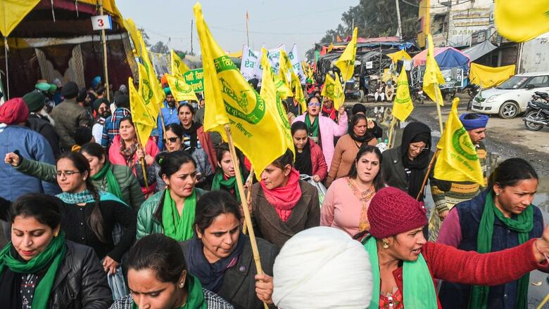 Farmers Have Constitutional Right to Take Out Tractor Rally: Unions
