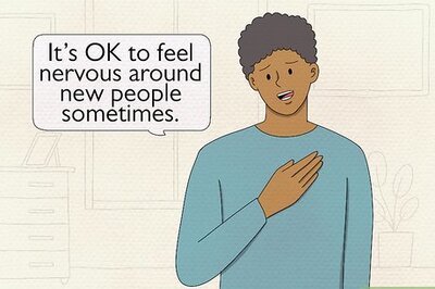 How to Accept That You Don't Make Friends Easily