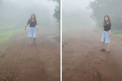 Insta Reel: 'Majha Hoshil Na' Actor Gautami Deshpande Enjoys Mountain Beauty, Foggy Road