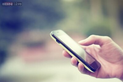 Do you text a lot? You might be suffering from 'smartphone pinky'