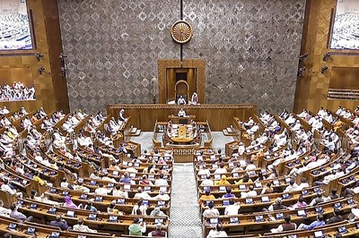 Women's Reservation Bill Cleared in Lok Sabha As 454 MPs Vote in Favour; Eyes Now on Rajya Sabha