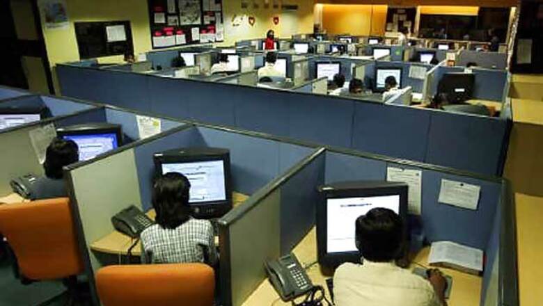 'Employees in India may get low salary hike in 2012'