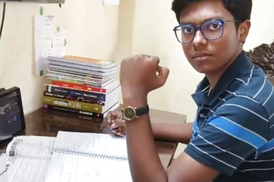This Lucknow Student Scored 98% In ICSE Class 10 Without Any Coaching