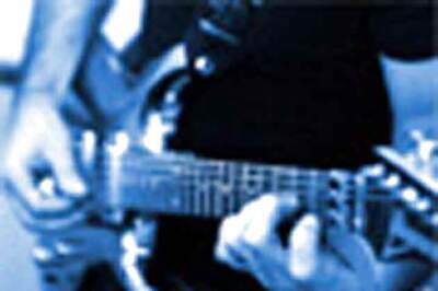 Carlos Santana to perform in Bangalore on Oct 26