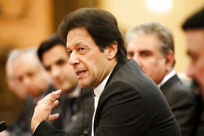 Pakistan PM Imran Khan Replaces Finance Minister, Appoints Hammad Azhar to Post
