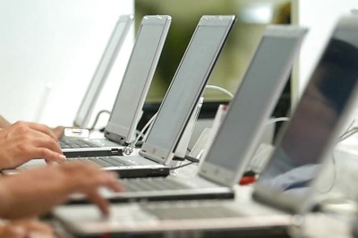 South Korean banks, media report network crash