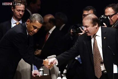 Barack Obama calls Nawaz Sharif, discusses India trip