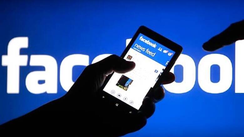 Too many selfies on Facebook may damage your relationships