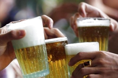 Hyderabad Boozers Consume One Crore Beer Bottles in Just 17 Days, Set New Record