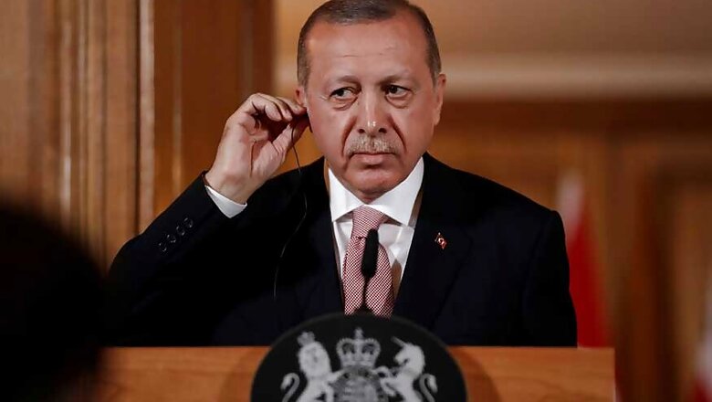 In Tense Talks, EU Warns Erdogan to Respect Migrants Deal
