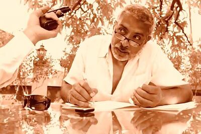 Prakash Jha held at gunpoint on set of Chakravyuh?