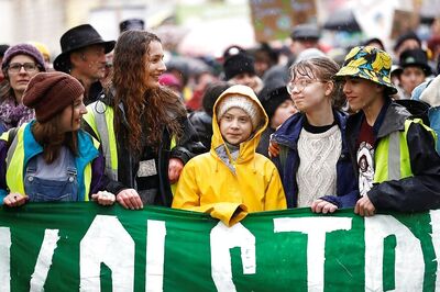 Greta Thunberg Urges Activists to Avoid Mass Climate Protests Amid Coronavirus Pandemic